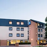 Greet Centre - Route De Normandie By Accor Hotel