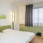Greet Centre - Route De Normandie By Accor Hotel 3*