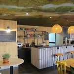 Greet Centre - Route De Normandie By Accor 埃夫勒