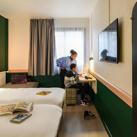 Greet Centre - Route De Normandie By Accor