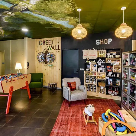 Greet Centre - Ex Ibis Budget 3* Évreux