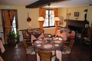 Greet Centre - Route De Normandie By Accor Hotel Évreux